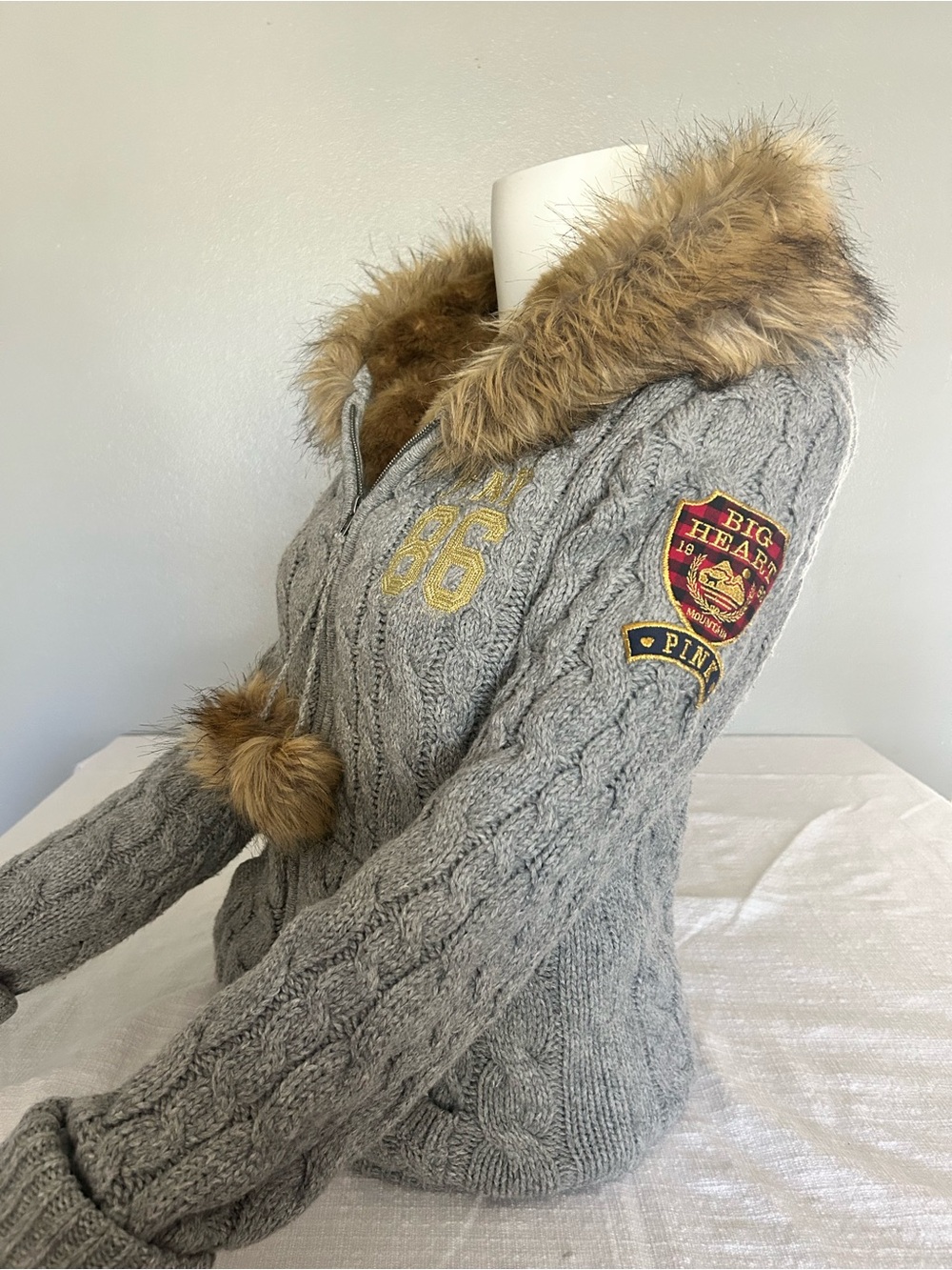 Vtg VS PINK Angora Cable Knit Fur Hoodie Jacket Gray M / S McBling Y2K Grail - Picture 2 of 8